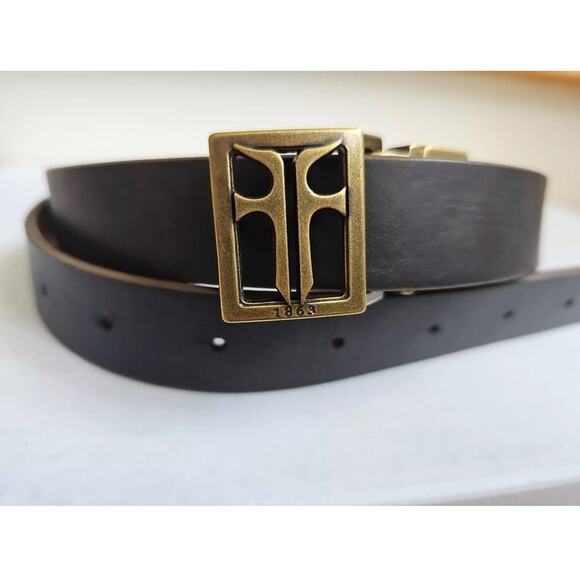Frye Women\'s Brown Leather Twist Reversible Belt DC859C | Size Large main image 5